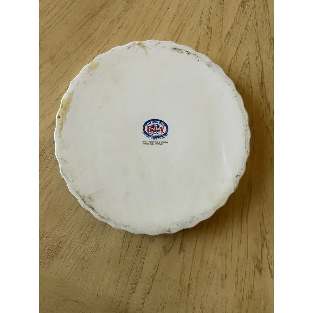 BIA CORDON BLEU QUICHE TART PIE baking dish with SMALL BLUE FLOWERS. 9 7/8